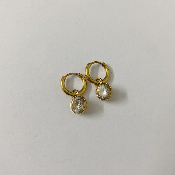 Boucle d'oreille créole cercle avec pierre – Image 5