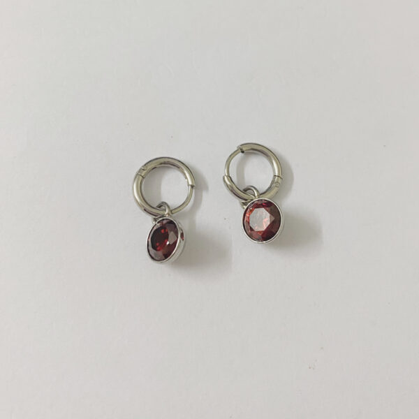 Boucle d'oreille créole cercle avec pierre – Image 3