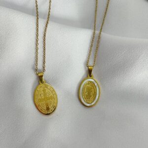 MEDAILLE OVALE ST BENOIT